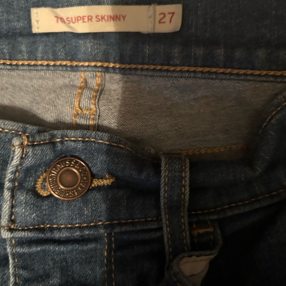 Jeans - Picture 3 of 4